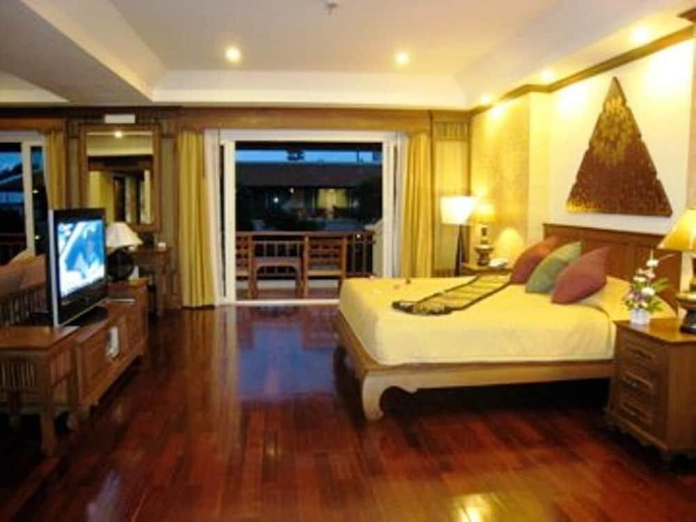 Avalon Beach Resort Патая Екстериор снимка