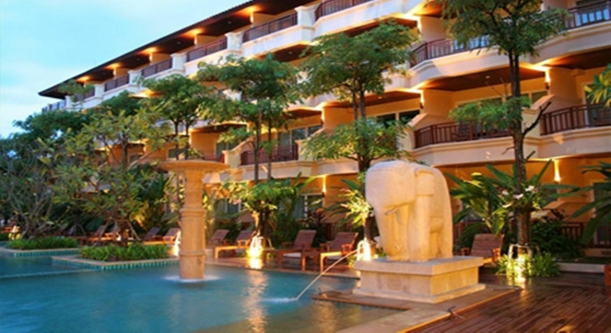 Avalon Beach Resort Патая Екстериор снимка